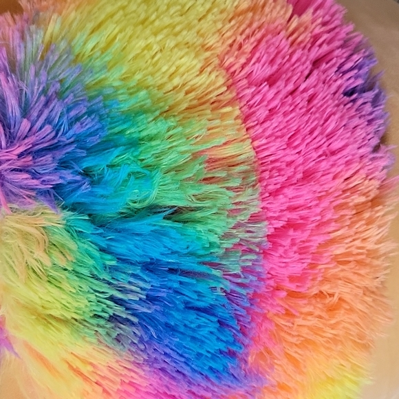 SQUISHMALLOW -LIANNE THE LION - Picture 8 of 9